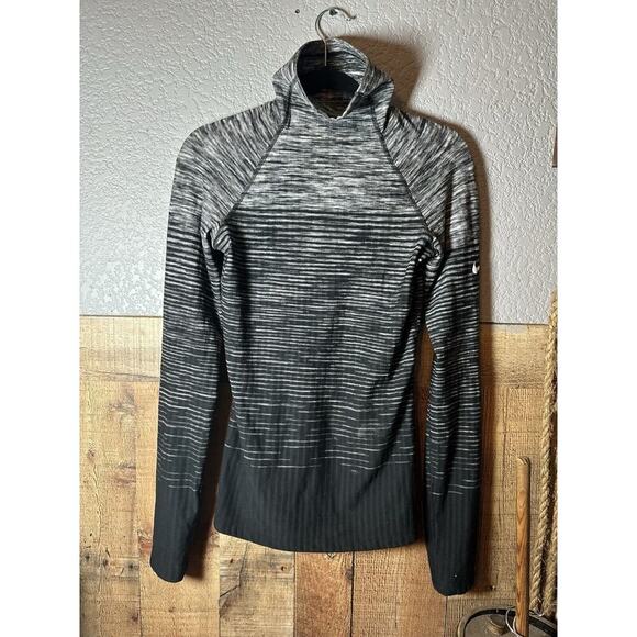 Nike Pro Top Womens Sz M Hyperwarm Training High Neck Logo Activewear Athleisure - Picture 2 of 7